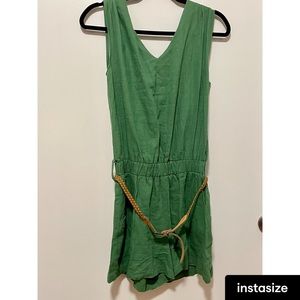 Blu Pepper Linen Short Romper - Belted - Size M - like new